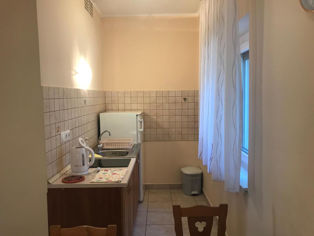 Jokai Apartmanhaz Heviz Luaran gambar