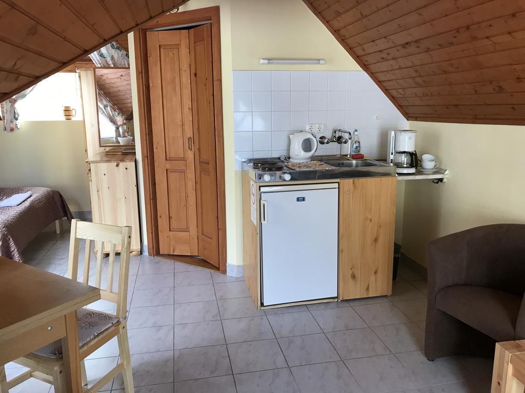 Jokai Apartmanhaz Heviz Luaran gambar